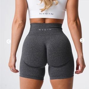 NVGTN contour shorts